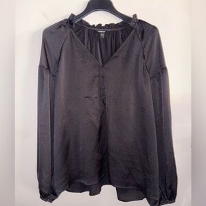 Express size XL black blouse